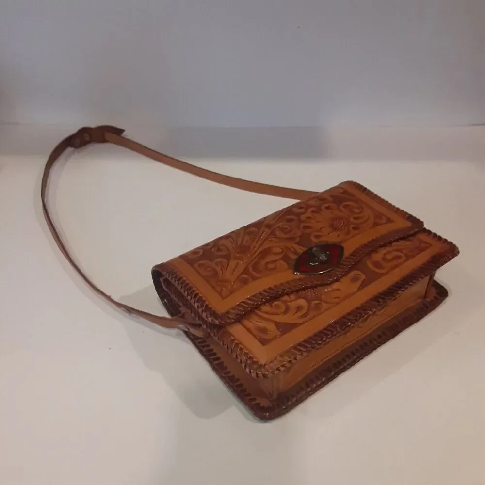 Vintage Hand Tooled Leather Shoulder/Handbag Adjustable Tobacco